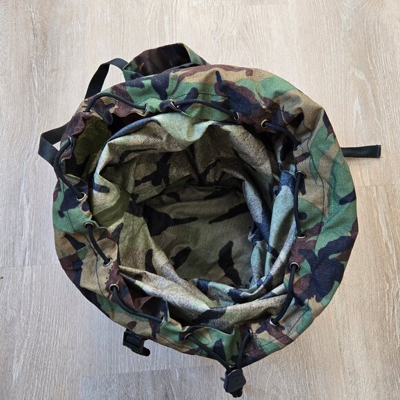 KL Feuchter Ringelai Dutch Army Compression Stuff Sack 100% Polyamide 26.63 oz - Picture 4 of 16